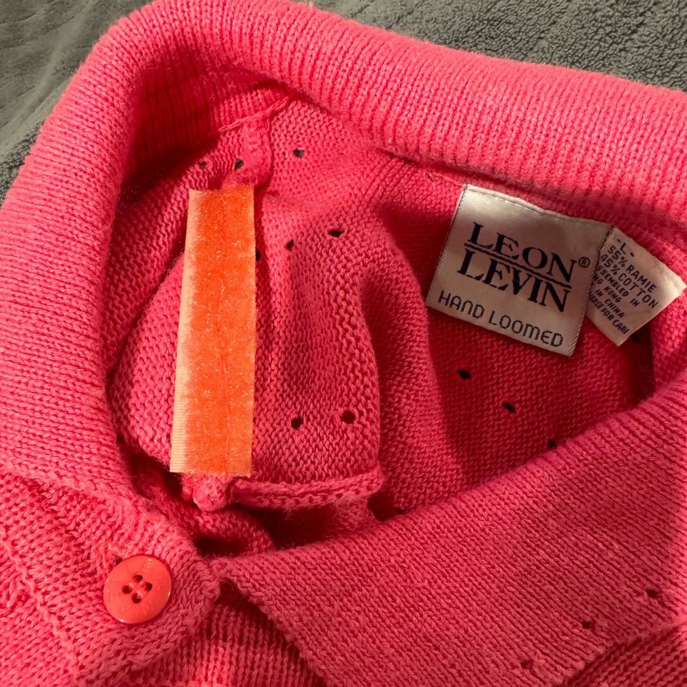 Vintage Leon Levin Hand Loomed Pink Button Up Granny Sweater - Size Large - Picture 5 of 6